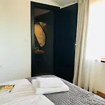 La Cubanita 2*